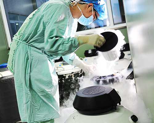 代妈单身女性精子库可以做试管婴儿吗,代妈女婴疑遭拒诊去世，孩子妈妈实名